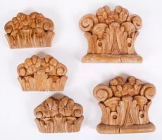 5db faragott fa dísz, bútorelem / carved wooden decoration