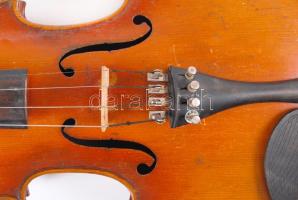 Conservatory violin jelzésű régi hegedű tokkal és vonóval jó állapotban / old violin with fiddle cas...