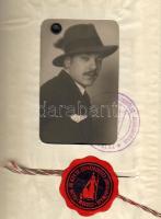 Egly Antal író leckekönyve, aláírása, levek