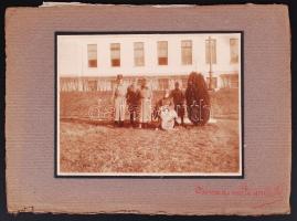 1914-1918 Csonka Béla: Marosvásárhelyi katonai kórház - 5db fotó az I. vh-ból. Borítópapíron szerzői...