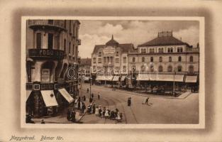 Nagyvárad Bémer tér, a Koch testvérek üzlete / square, shop