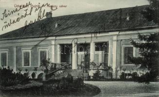 Puj Naláczy-udvar / villa