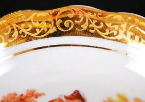 2db jelzett Limoges tálka, aranyozott szegéllyel / Limoges tiny bowl with gold plated border d:10cm