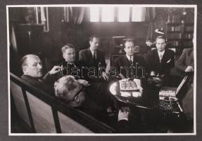 cca 1950 39 db eredeti fotó kommunista politikusokról. Dinnyés Lajos, Petru Groza, Dimitrov, Tildi Z...