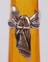 Egyszálas sárga üvegváza masni alakú, jelzett ezüst (Ag) rátéttel / 
Yellow vase with ribbon shaped ...