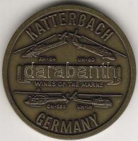 Modern angol katonai emlékplakett Németországban állomásozó "3rd Infantery Division" részé...