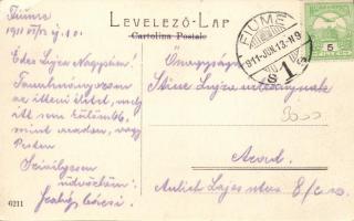 Fiume Scarpa square, tram (EB)