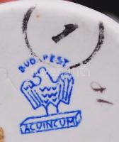 7 db-os porcelán főleg figurális tétel, jelzettek, hibátlanok 7-26 cm