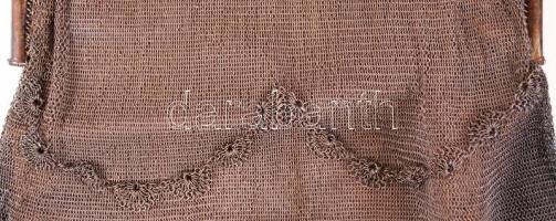 cca 1940 Horgolt láncszemes ezüst (Ag) színházi táska szattyánbőr béléssel, elöl horgolt díszsorral,...