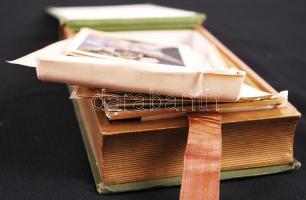 cca 1830-1850 "Emlékkönyv" Közel 100 különböző kézzel írt és rajzolt emléklap aranyozott e...