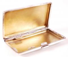 XX. sz eleje Ezüst (Ag) női cigarettatárca 0,900-as tisztaságú, "LR" mesterjeggyel, belül ...