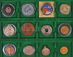 Vegyes fém- és ezüstpénz, emlékérem tétel éremtartó dobozban, összesen 100db. Közte ausztrál 50c Ag,...