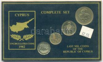 Ciprus 1982. 5m - 100m 4klf db, az utolsó Mil Cyprus 1982.  5 Mils- 100 Mils, 4 different, Last Mil Coins in complete set C:Unc