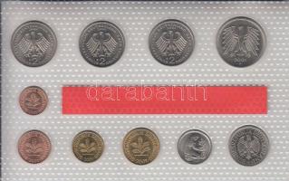 Németország 2001G 1Pf-5M 10klf db, benne 3klf 2M, forgalmi szett laminált tokban T:1
Germany 2001G 1...