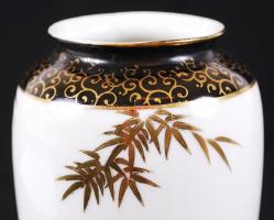 Japán Imari mintás kis váza, kézzel festett, jelzett, hibátlan, m:16 cm