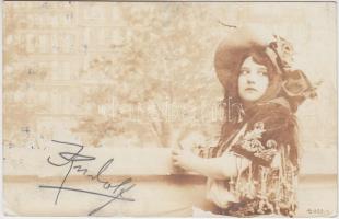 3 db régi motívumlap / 3 motive cards