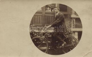 Man on a bike, photo (EK)