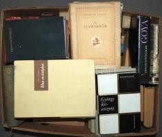 Két banánosládányi könyv tétel jelképes áron