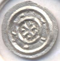 1131-41. Denár Ag "II.Béla" (2x) T:2
Unger I.:52,53., Huszár: 99, 102