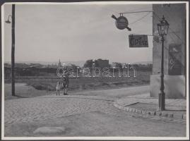 Kinszki Imre (1901-1945): Zugló határában (1930). Vintage alkotás, 17×22 cm