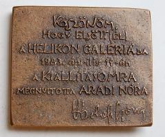 1983."Várhelyi kiállítás" szögletes bronz plakett szign.:Várhelyi Gy. T:2