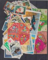 126 db amerikai és kanadai levélzáró és reklámbélyeg