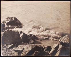 1942 Danassy Károly (1904-1996): Vízpart, vintage alkotás. Aláírt / 1942 Shore. Signed. Vintage photo 24x30 cm