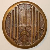 cca. 1916."Kéve-A kultúráért és a hazáért" extrém nagyalakú Br plakett Szign:Zutt T:2 R!