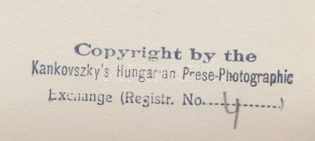 1920-1930 Kankowszky Ervin Bacchus: Népszokások. Vintage alkotás, pecséttel ellátott kópia, 18x24 cm