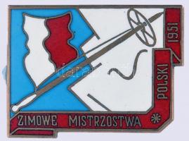 Lengyelország 1951. Téli Bajnokság 1951 síelő zománcozott jelvény csavaros hátlappal T:1- Poland 1951. Winter Championship 1951 ski enamelled badge with screw back C:AU