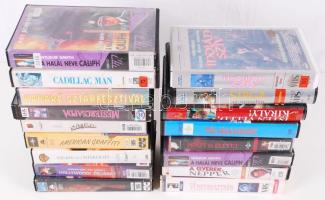 17 db videokazetta: Kaland-, romantikus filmek, vígjátékok, kabaré, stb. (Pénzt és életet, Cadillac ...