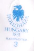 Nagy porcelán tétel: 12 db porcelán figura, 4 db váza, részben jelzett, részben kézzel festett, jó á...