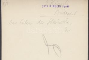 cca 1933 Kinszki Imre (1901-1945): Élet a bérházban, aláírt és pecséttel jelzett vintage fotóművésze...