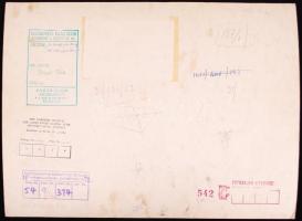 Cca 1960 Krisch Béla: Kendergyárban. Vintage fotó, pecséttel jelzett, kasírozott, több országban kiá...