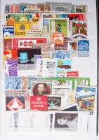 2.200-2.400 nagyrészt régi levélzáró, reklámbélyeg sok érdekességgel, ritkán látható anyaggal 30 lap...