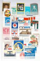 2.200-2.400 nagyrészt régi levélzáró, reklámbélyeg sok érdekességgel, ritkán látható anyaggal 30 lap...