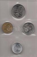 1980. 2f-10Ft 9klf "Magyar Népköztársaság" forgalmi érméi márványzöld műbőrtokban T:1