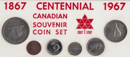 Kanada 1967. "Jubileum 1867-1967" sor 1c,5c,10c Ag,25c Ag,50c Ag,1$ Ag díszkiadásban T:1-2 Canada 1967. "Centennial 1867-1967" serie 1c,5c,10c Ag,25c Ag, 50c Ag, 1$ Ag in original souvenir packing T:AU-XF