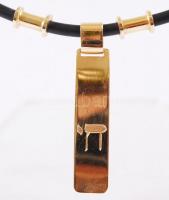 Egyedi készítésű, arany betétes női nyakék héber jókívánságot ábrázoló medállal / 
Leather necklace ...
