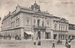 Kézdivásárhely Hotel Jancsó with the shops of Albert Szabó and József Kupán (EK) 	 