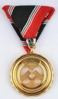 1957. "Bányász Szolgálati Érdemérem" arany, ezüst és bronz fokozatú kitüntetések mellszala...
