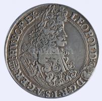 1700KB 1/2 Tallér Ag "I. Lipót" Körmöcbánya (12.17g) T:2- Hungary 1700KB 1/2 Thaler Ag "Leopold I" Kremnitz (12.17g) C:VF Huszár 1403., Unger II: 1045.a