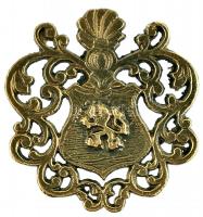 4db különféle nagyméretű Br jelvény T:vegyes