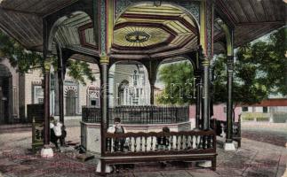 Sarajevo, Begova mosque, fountain