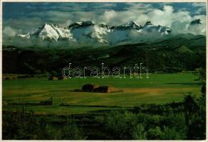 53 db modern külföldi városképes lap / 53 modern foreign postcards