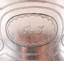 Ezüst (Ag.) szalvétagyűrű, cizellált, apró horpadásokkal d:4,5 cm, nettó:19 g