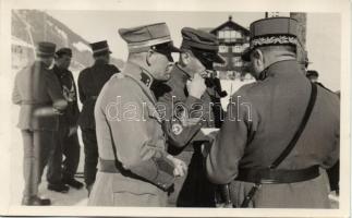 Lenk im Simmental; soldiers, photo (gluemark)