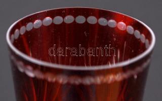 Rubin vörös üveg váza, többrétegű, csiszolt, hámozott, hibátlan, m:17 cm, d:10 cm / Crystal vase
