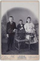 cca 1890 Gyerekek, keményhátú portré Eller budapesti műterméből, kabinetfotó méretben /  Children, vintage photo, 16x11cm