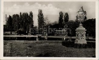 Pécs strandfürdő, park